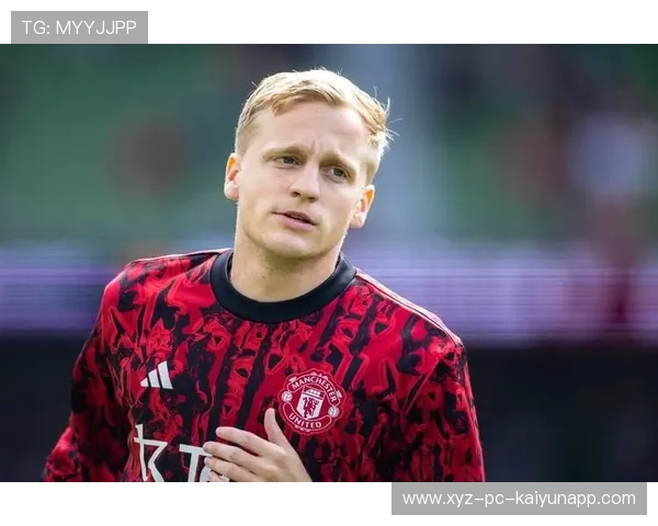 曼联计划签下一名西甲黄金腰：新中场引领未来