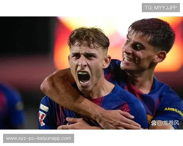 西甲大战：巴萨主场0-2不敌塞维利亚，争冠局势扑朔迷离，西甲巴萨比赛回放