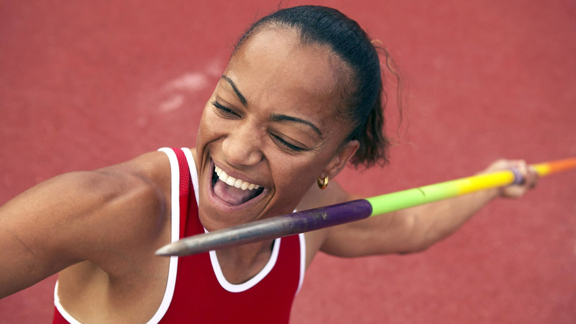 体育新闻中心现场记者连线，体育新闻电台